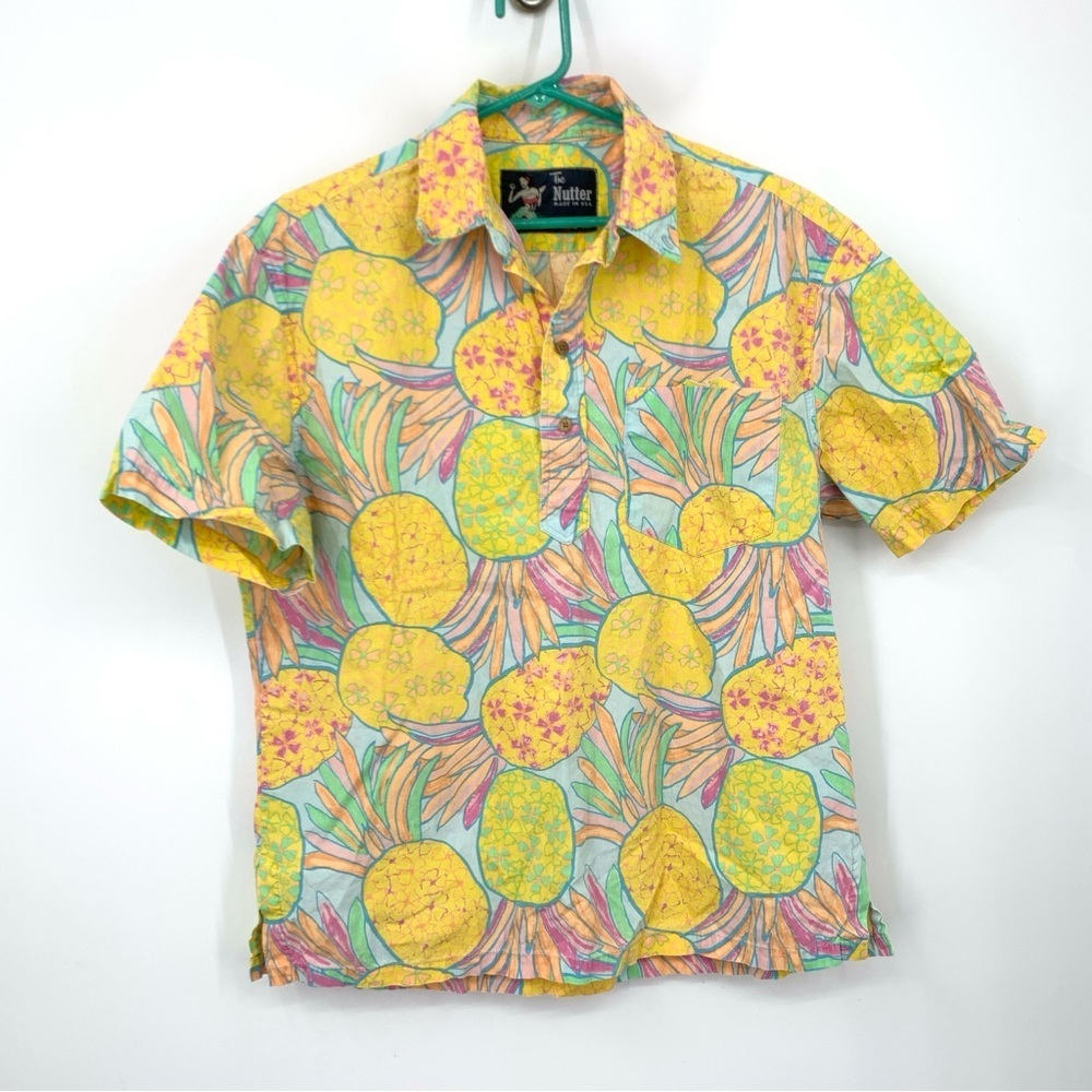 Chubbies Multicolor Pineapple Print Button Down S… - image 1